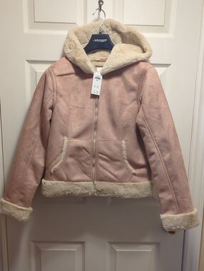 Hollister size small Faux Fur-Lined Faux Shearling Hoodie Jacket